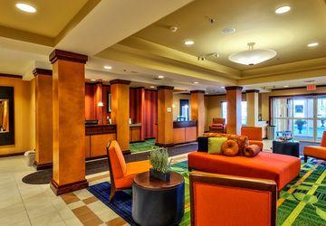 Fairfield & Hotel 3*